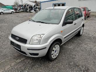 Autoverwertung Ford Fusion Polar-Silber Onderdelen Bumper Deur 2004/3
