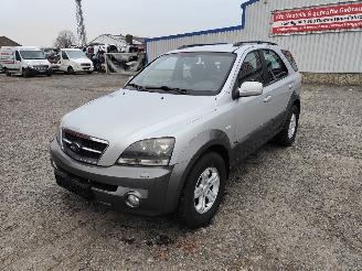 Salvage car Kia Sorento 2.5CRDI Zilver AW Onderdelen D4CB Motor 2006/8