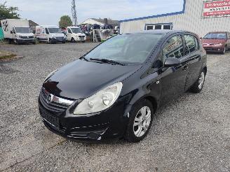 Salvage car Opel Corsa 1.3 CDTI Zwart Z20R Onderdelen Z13DTJ Motor 2007/3