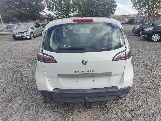 Renault Scenic 1.6 16V Wit OV369 Onderdelen K4M858 Motor picture 7