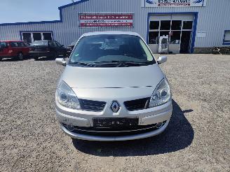 Renault Scenic 1.6 16V Zilver TED69 Onderdelen K4M766 Motor picture 2