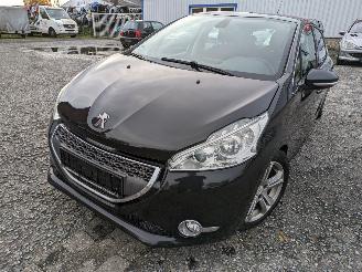 škoda osobní automobily Peugeot 208 e-HDI 1.6 2012/5