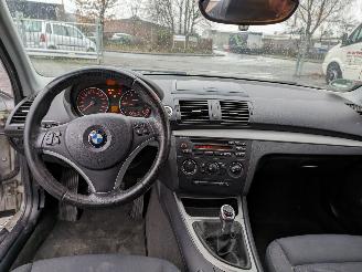 BMW 1-serie 116i picture 11