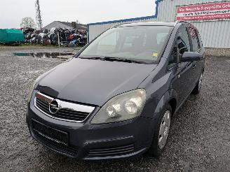 Sloopauto Opel Zafira 1.6 2006/4