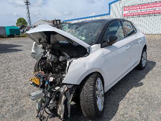 Opel Corsa 1.2 picture 4