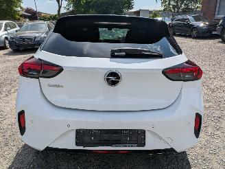 Opel Corsa 1.2 picture 2