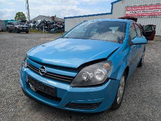 Uttjänta bilar auto Opel Astra 1.6 2004/9