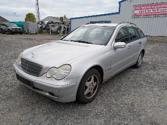 disassembly passenger cars Mercedes C-klasse 203 1.8 Brillantsilber - Metallic 744 2003/9