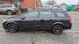 Opel Astra 2HU picture 9