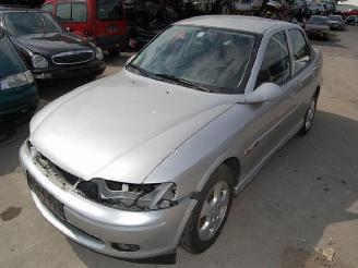 Opel Vectra b picture 2