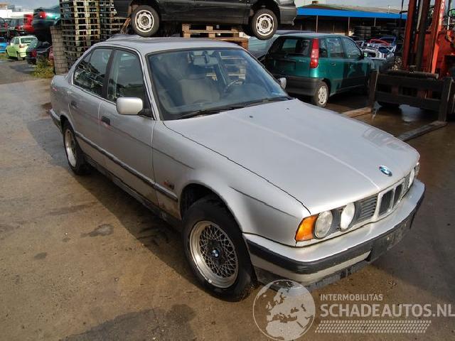 BMW 5-serie e34 525