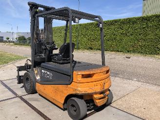 Still  R 60-40 4 tonner Elektrisch met side shift en vorkenspreider picture 3