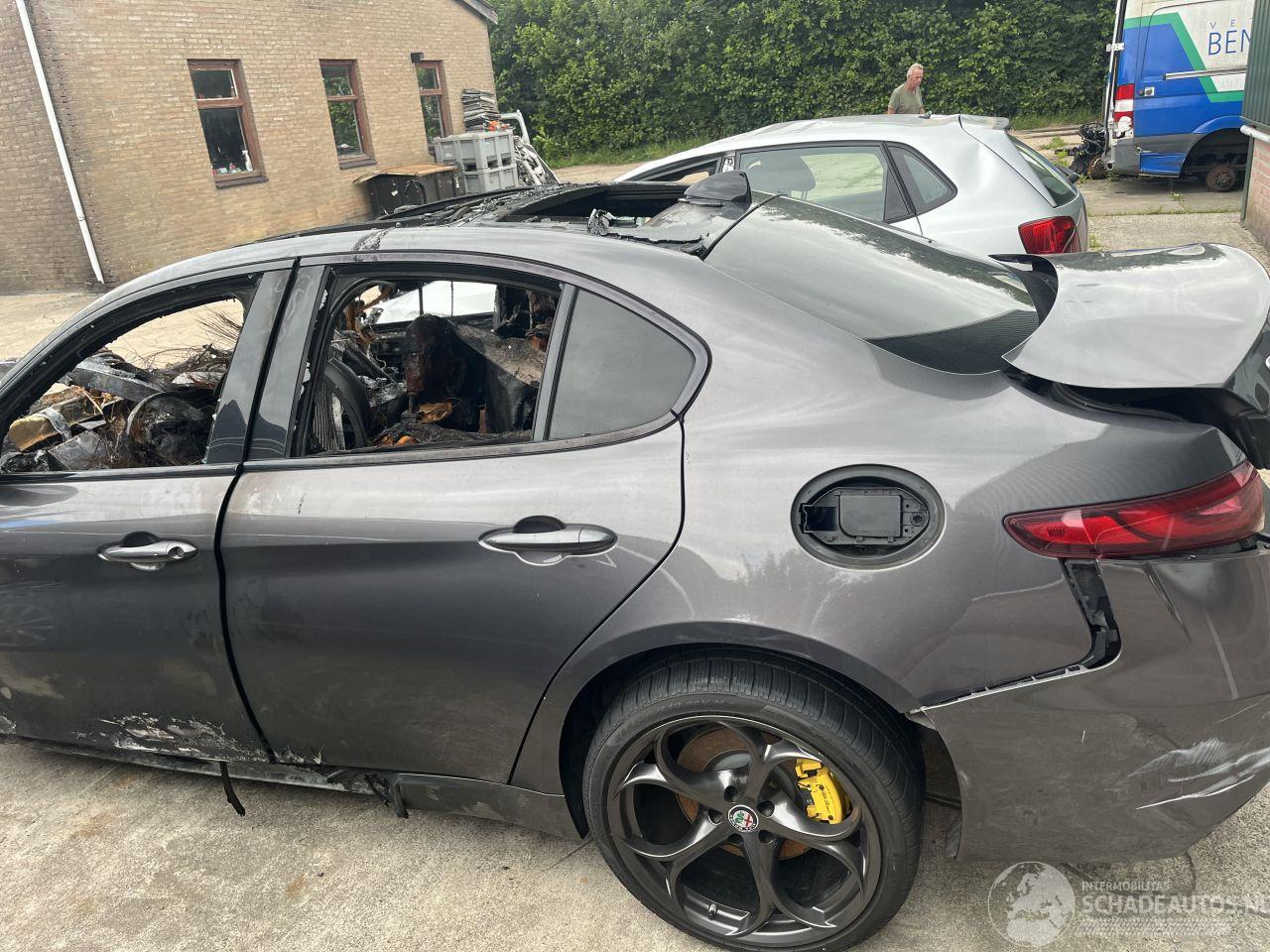 Alfa Romeo Giulia 