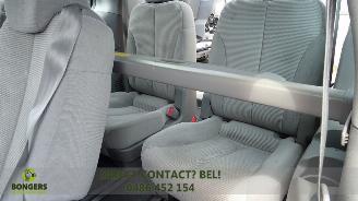 Kia Carnival 7 Persoons picture 13