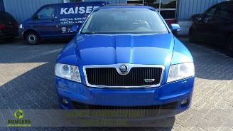 Skoda Octavia RS model picture 2