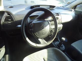 Citroën C4  picture 10