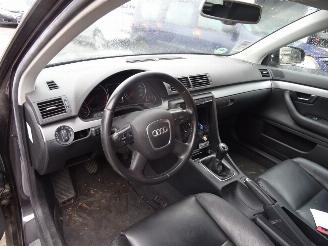 Audi A4  picture 10