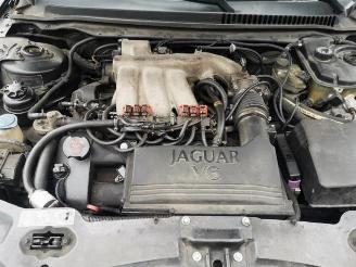 Jaguar X-type  picture 9