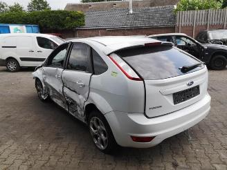 Ford Focus  picture 3