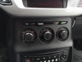 Citroën DS3 DS3 (SA), Hatchback, 2009 / 2015 1.4 16V VTi picture 3