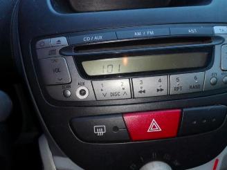 Toyota Aygo Aygo (B10), Hatchback, 2005 / 2014 1.0 12V VVT-i picture 2