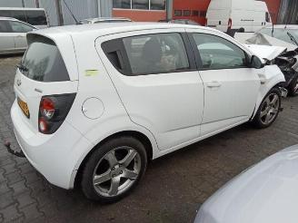 Chevrolet Aveo Aveo (300), Hatchback, 2006 / 2015 1.2 16V picture 3