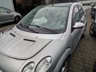 Smart Forfour Forfour (454), Hatchback 5-drs, 2004 / 2006 1.5 16V picture 3