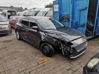 Autoverwertung Ford Focus Focus 4, Hatchback, 2018 1.5 EcoBlue 120 2019/0