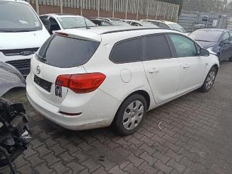 Opel Astra Astra J Sports Tourer (PD8/PE8/PF8), Combi, 2010 / 2015 1.3 CDTI 16V ecoFlex picture 3