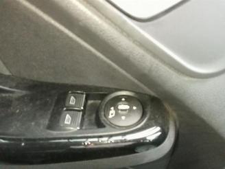 Ford Fiesta Fiesta 6 (JA8), Hatchback, 2008 / 2018 1.0 EcoBoost 12V 125 picture 6