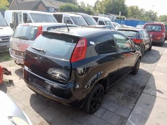 Fiat Grande Punto Grande Punto (199), Hatchback, 2005 1.2 picture 3