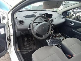 Renault Twingo Twingo II (CN), Hatchback 3-drs, 2007 / 2014 1.2 16V picture 5