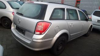Opel Astra 04-10 picture 5