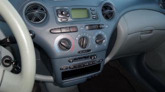 Toyota Yaris 99-06 picture 11