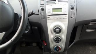 Toyota Yaris  picture 9