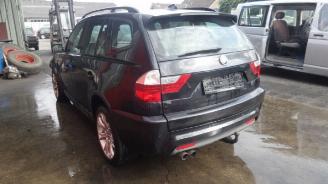 BMW X3  picture 2