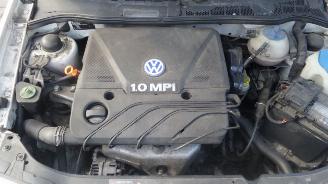 Volkswagen Polo 99-01 picture 10