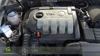 Volkswagen Passat  picture 2