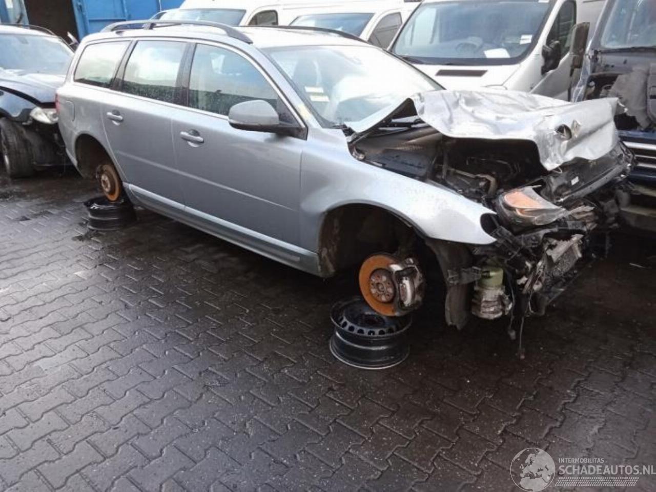 Volvo V-70 V70 (BW), Combi, 2007 / 2016 2.0 D3 20V