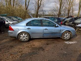 Ford Mondeo 1.8 16V picture 1