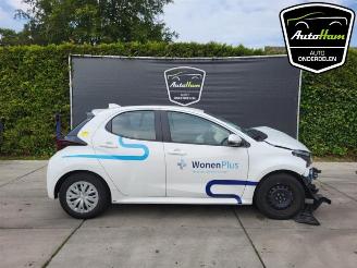 Uttjänta bilar auto Toyota Yaris Yaris IV (P21/PA1/PH1), Hatchback, 2020 1.5 12V Hybrid 115 2022/4