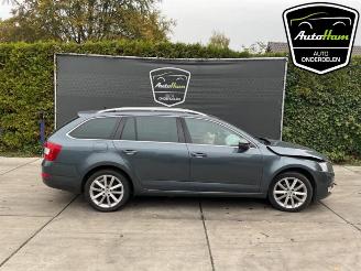 Vrakbiler auto Skoda Octavia Octavia Combi (5EAC), Combi 5-drs, 2012 / 2020 1.2 TSI 16V 2014/12