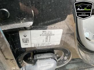 Renault Zoé Zoe (AG), Hatchback 5-drs, 2012 R135 picture 25