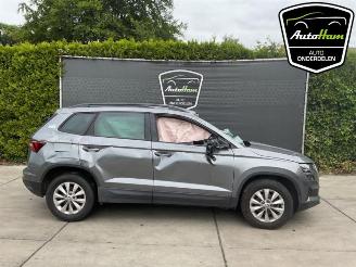 rozbiórka samochody osobowe Skoda Karoq Karoq, SUV, 2017 1.0 TSI 12V 2024/2