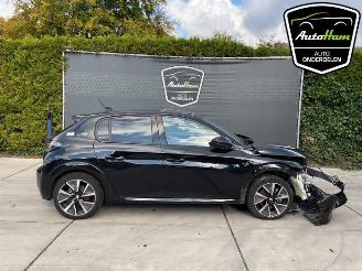 Autoverwertung Peugeot 208 208 II (UB/UH/UP), Hatchback 5-drs, 2019 e-208 50 kWh 2021/11