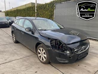 Volvo V-60 V60 I (FW/GW), Combi, 2010 / 2018 1.6 T3 16V picture 2