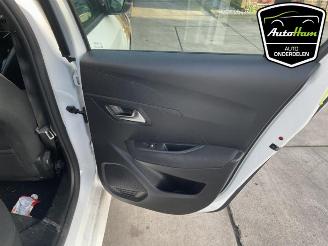 Peugeot 208 208 II (UB/UH/UP), Hatchback 5-drs, 2019 1.2 Vti 12V PureTech 75 picture 30