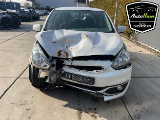 Mitsubishi Space-star Space Star (A0), Hatchback, 2012 1.0 12V picture 4