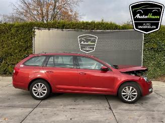 Salvage car Skoda Octavia Octavia Combi (5EAC), Combi 5-drs, 2012 / 2020 1.0 TSI 12V 2016/7