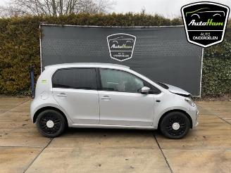 Unfallwagen Volkswagen Up! Up! (121), Hatchback, 2011 1.0 12V 60 2013/1